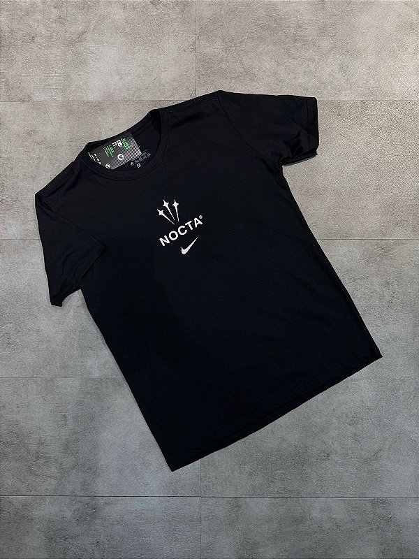 CAMISETA NIKE NOCTA PRETA - DA FANATICOS - Os melhores conjuntos e