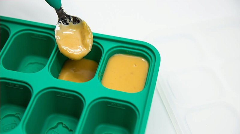 Porta Papinha de Silicone com Tampa 8 Cubos (30ml) Porquinha - Marcus & Marcus