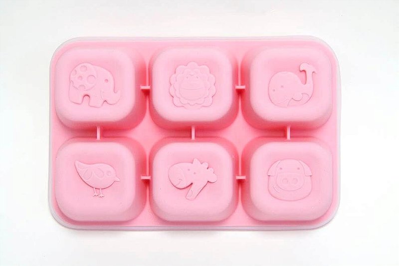 Porta Papinha de Silicone com Tampa 6 Cubos (60ml) Porquinha - Marcus & Marcus