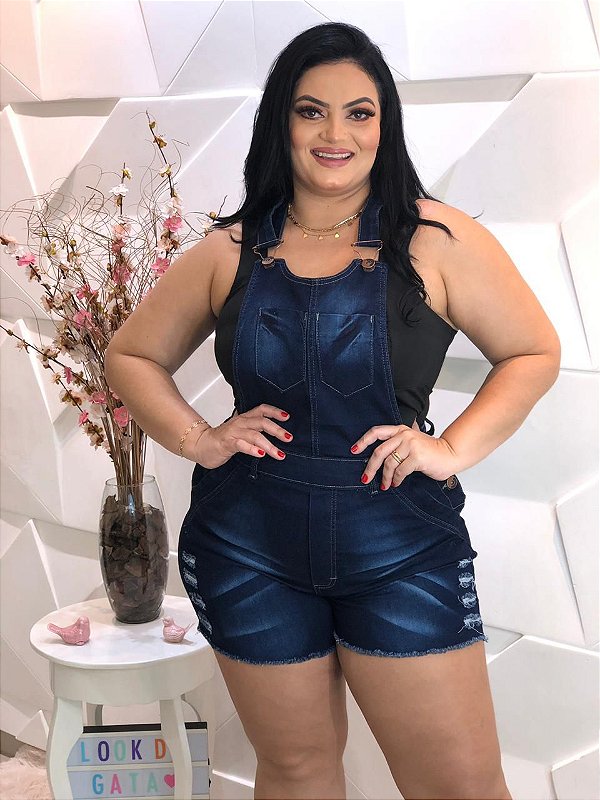 jardineira plus size short