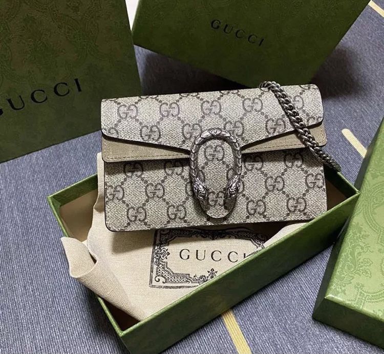 Bolsa Feminina Transversal Média Gucci Alça de Corrente - Dani lavie