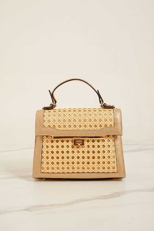 Bag Clau - dourada palinha