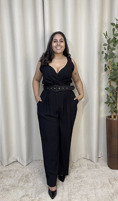 MACACÃO SOCIAL DECOTADO COM CINTO / PANTALONA G1/ PLUS