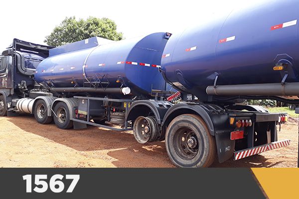 Bitrem Tanque Aço Carbono Kronorte • 2009 / 45.000L / Carregamento Top