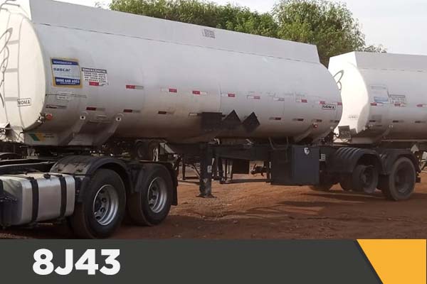 Bitrem Tanque Aço Carbono Noma •  2009 /45.000L / Carregamento Top