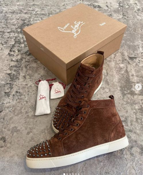 Botinha - Tam 41.5 - Louboutin - Lox Luxe