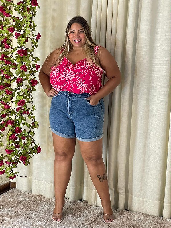 Camiseta Fundo Rosa Carlotta Modas Plus Size Peças Que Valorizam