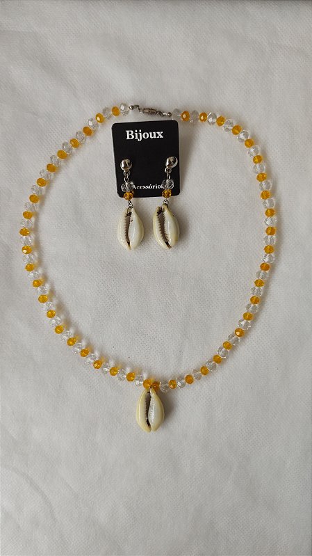 Conjunto de Búzios com Missangas