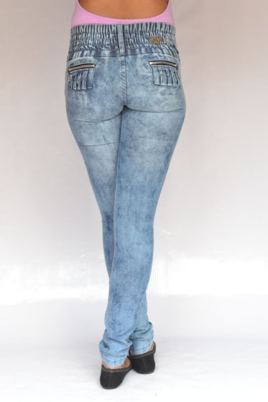 Calça Jeans Legging Manchada Credencial Levanta Bumbum