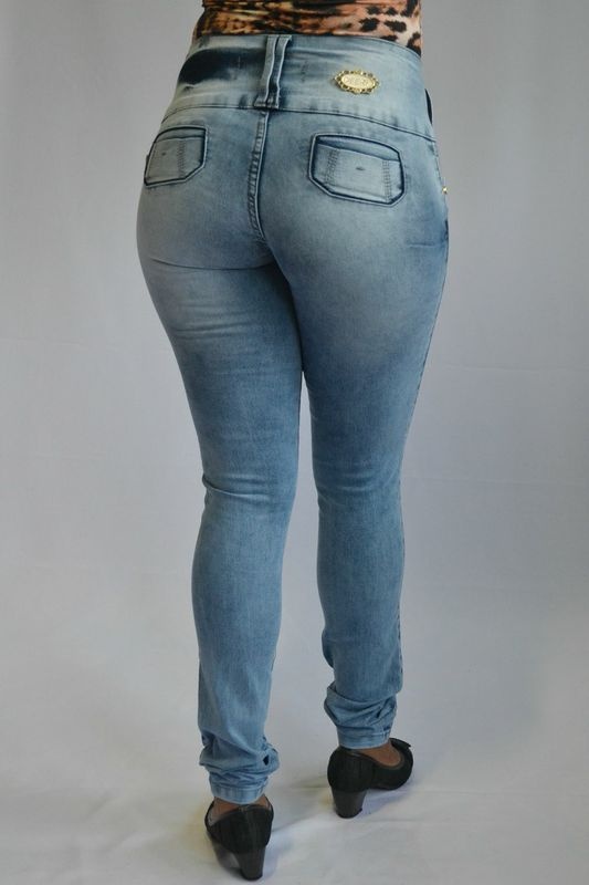 Calça Jeans Manchada Deerf Modelo Legging Levanta Bumbum