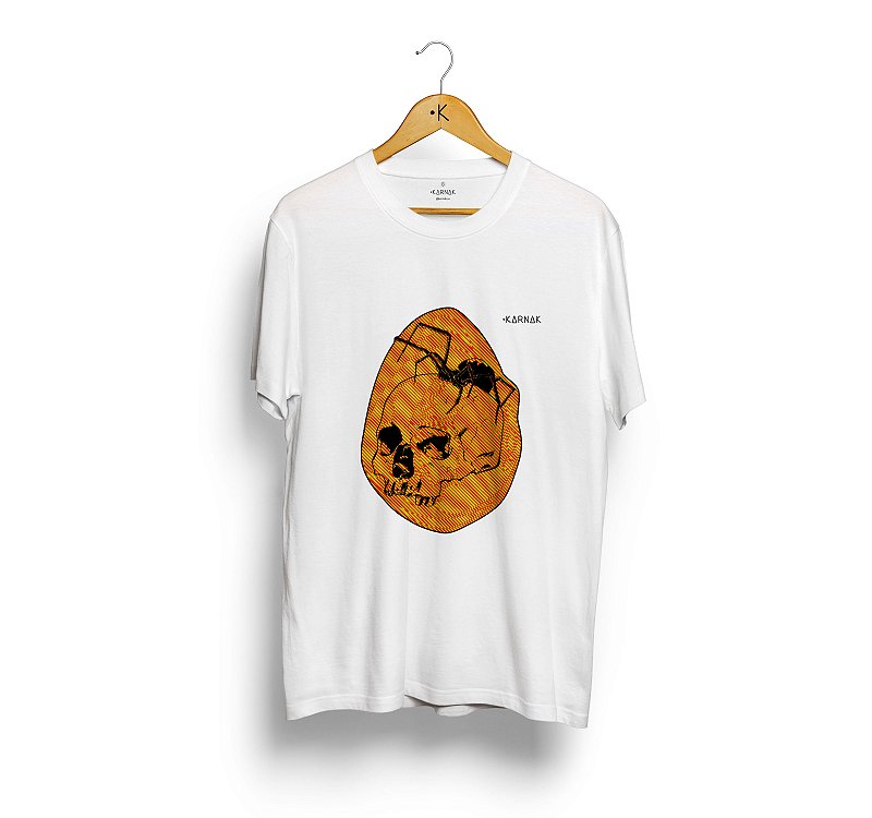 Camiseta Branca Âmbar Viúva Negra