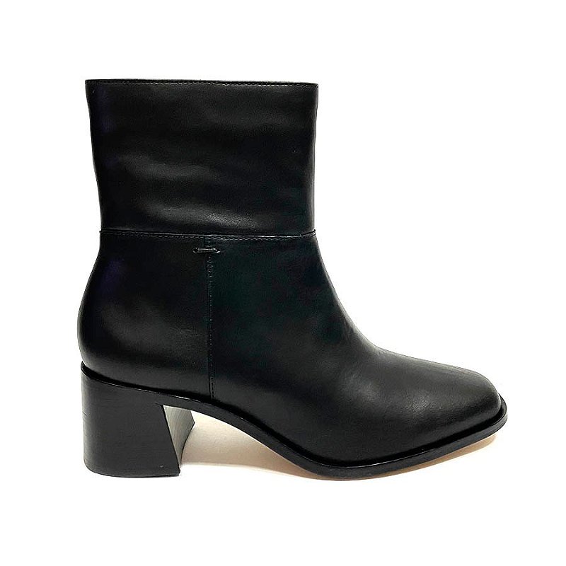 Bota cano sale curto milano