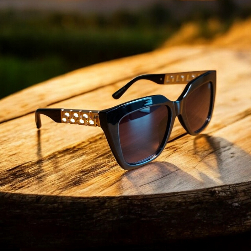 Óculos de Sol Luna Preto Degradê