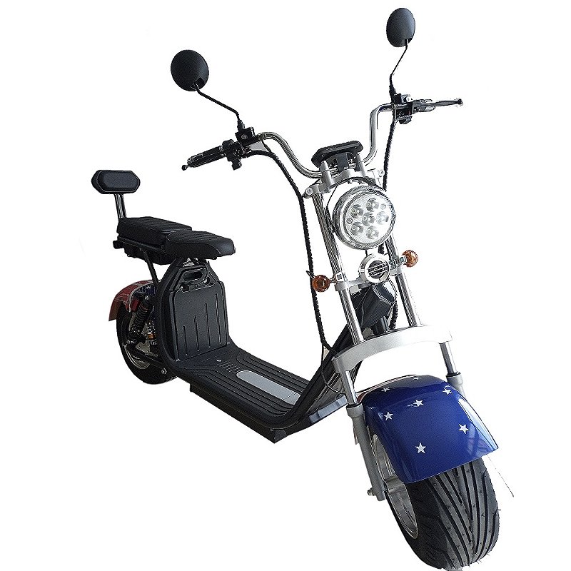 Scooter elétrica tem jeitão de moto grande, Automania