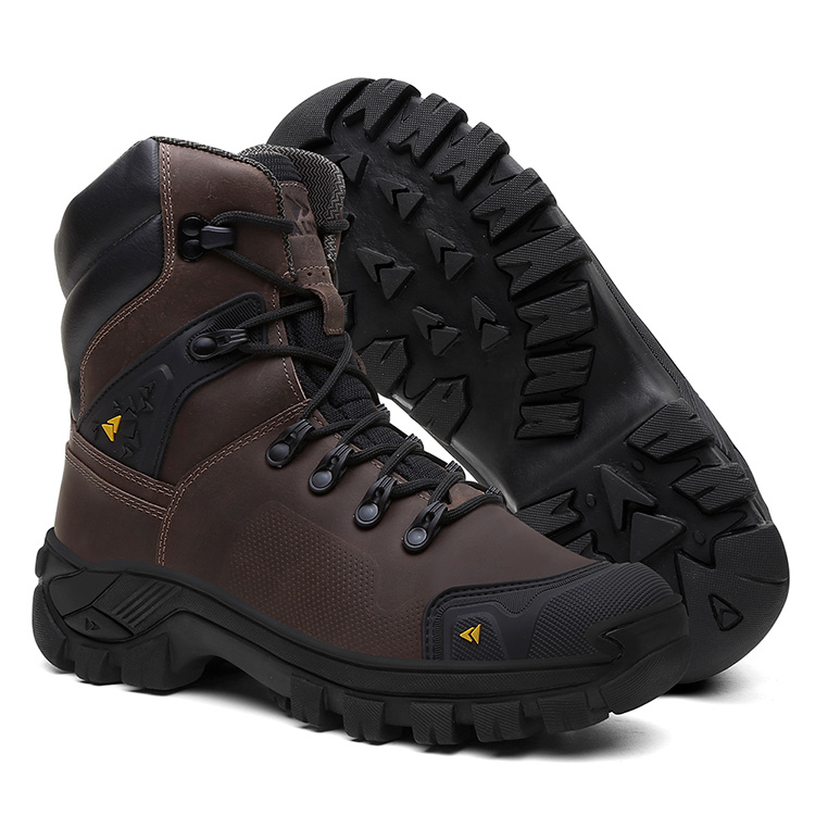 Bota Tartaruga Cano Alto 100 Couro Leg timo com Biqueira de PVC