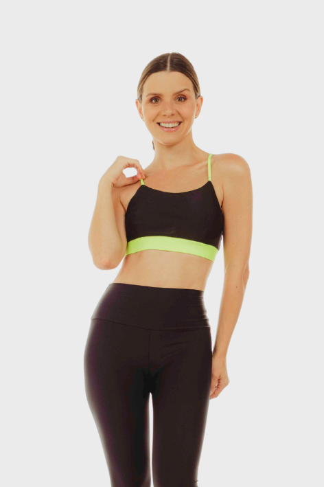 TOP BEGÔNIA PRETO COM DRINK