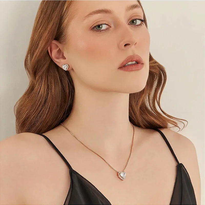 Conjunto Brinco e Colar Coração Cristal Banhado a Ouro