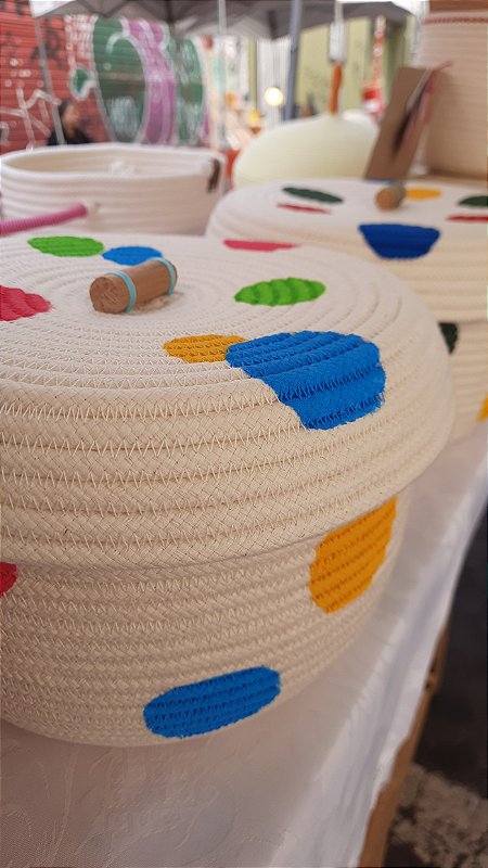 Cesto P com Tampa Personalizado Bolas - Colorido e Alegre