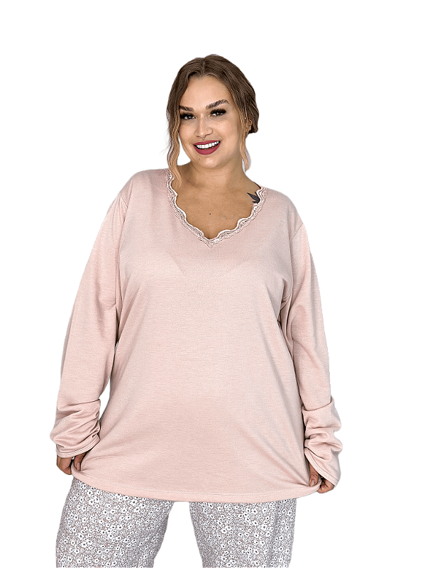 Pijama Moletinho Plus Size com Decote V de Renda