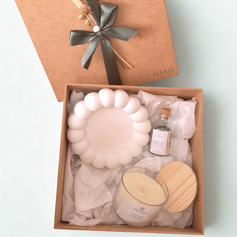 Kit Presente| Vela aromática 100g+bandeja bubble+fósforo ecológico