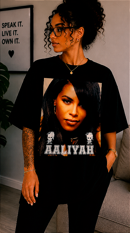 Camiseta Oversized Aaliyah