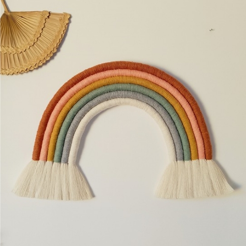 Arco-íris em macramê grande