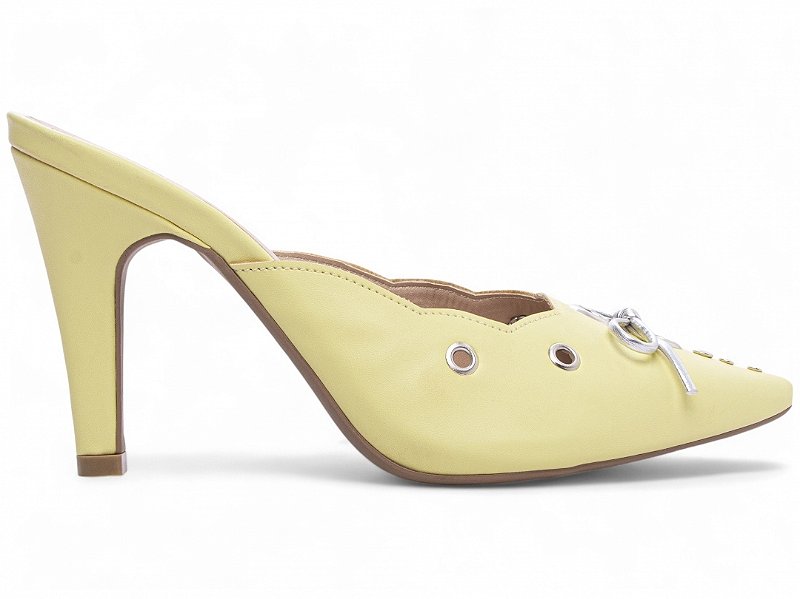 Scarpin Mule Amarelo Salto Fino 9cm Napa Laço Prata Torricella Elegante AVS 67078C