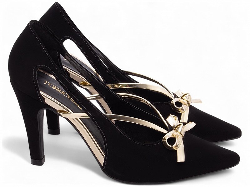 Scarpin Specchio Preto Torricella Salto Fino 9cm com Laço Metalizado Ouro AVS 67076A