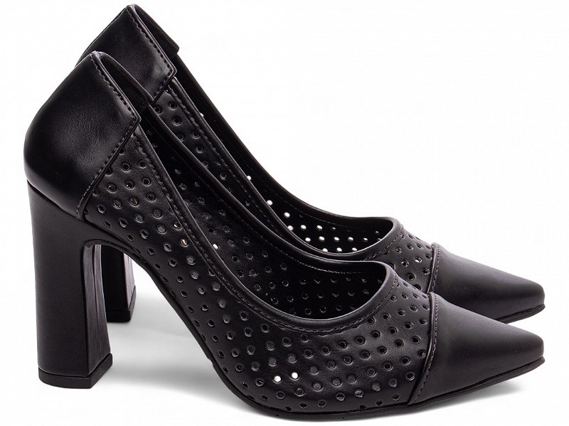 Scarpin Salto Alto Torricella Napa Preto com Design Vazado e Salto 9cm AVS 65061A