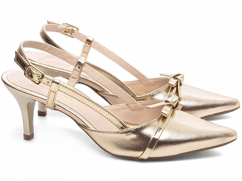 Scarpin Feminino Dourado Salto Fino 6 cm em Napa com Fivela Ajustável 600.12C
