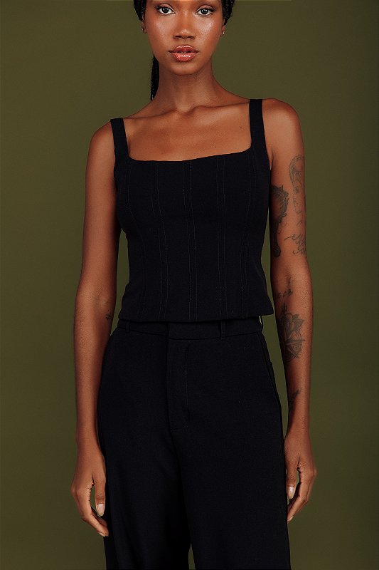Blusa Preta Ana Júlia