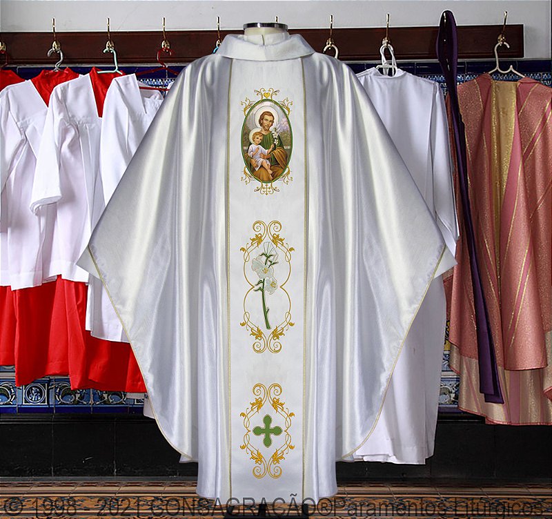 Casula.sk promotional imagery showcasing thematic design elements