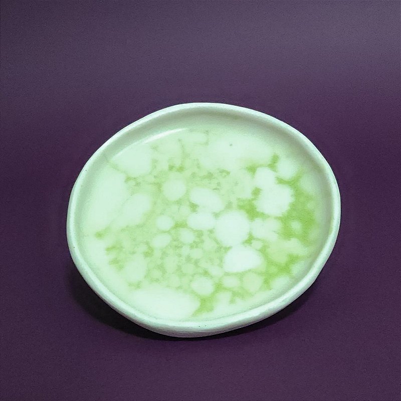 Prato de Porcelana Verde