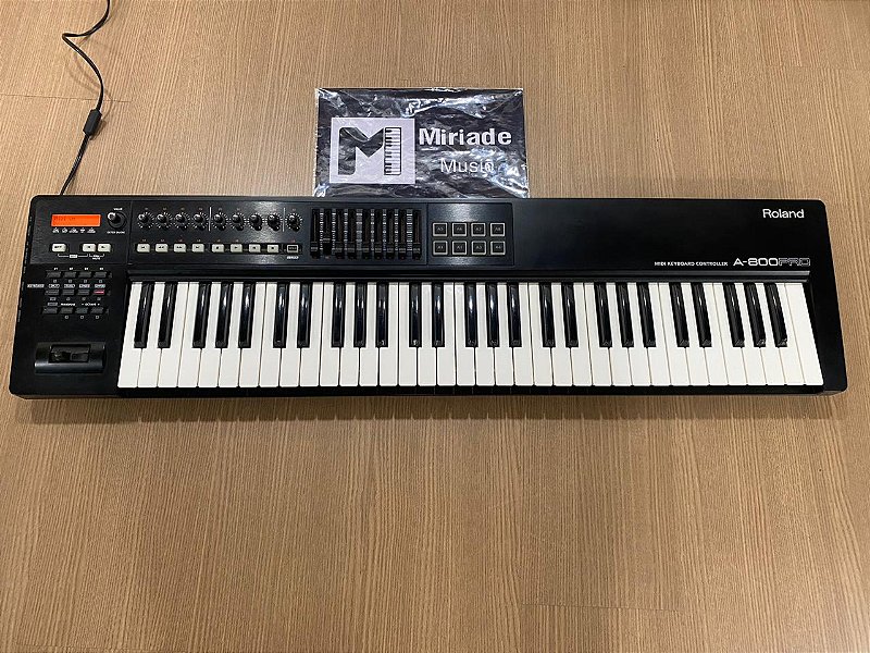Roland A-800PRO MIDIキーボード Controlador MIDI Usb Roland A 800 Pro - Produto Seminovo - Miriade