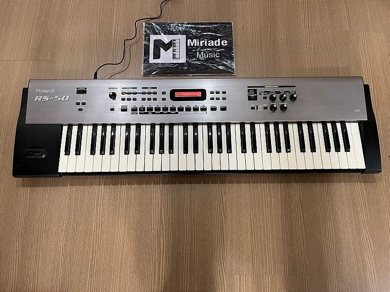 Teclado Sintetizador Roland RS 50 - Produto Usado - Miriade Music