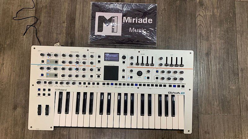 Teclado Sintetizador Roland Gaia 2 - Produto Seminovo - Miriade