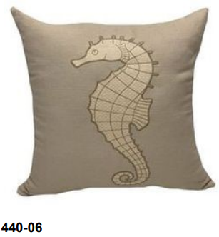 ALMOFADA BEGE DETALHES EM RAMI 52X52