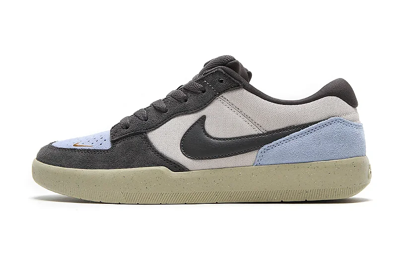 nikesbforce58lightorewoodbrown