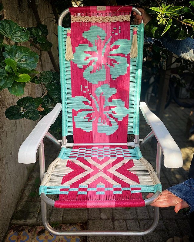 10 - Cadeira Noflow Hibiscos - Reclinável-  * Pingentes cobrados a parte