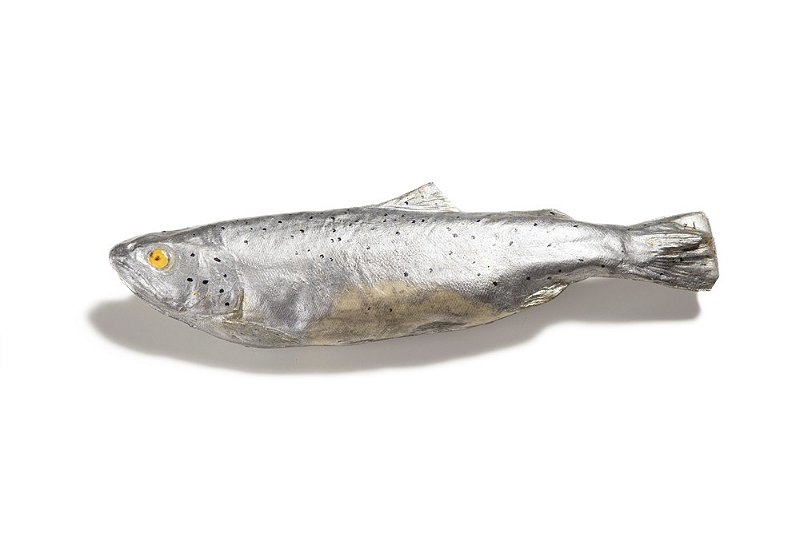 Peixe artificial para decoração.