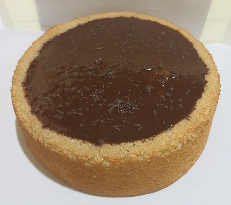 Bolo Piscina sabores diversos artificial para decoração.