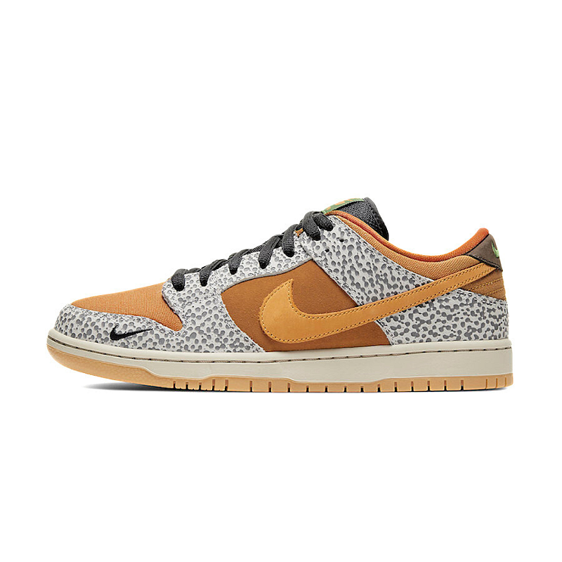 NIKE SB Dunk Low