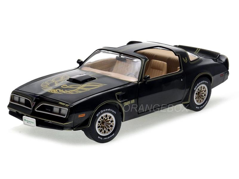 Pontiac Trans Am 1977 Hemmings Muscle Machines 1:18 Autoworld - 20
