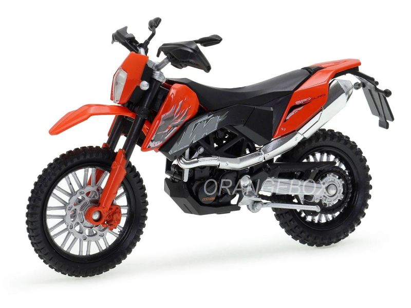 Welly 690 Enduro Naranja Con Base 1:18 1/18 Metal Modelo Moto El Cast Nuevo en Caja