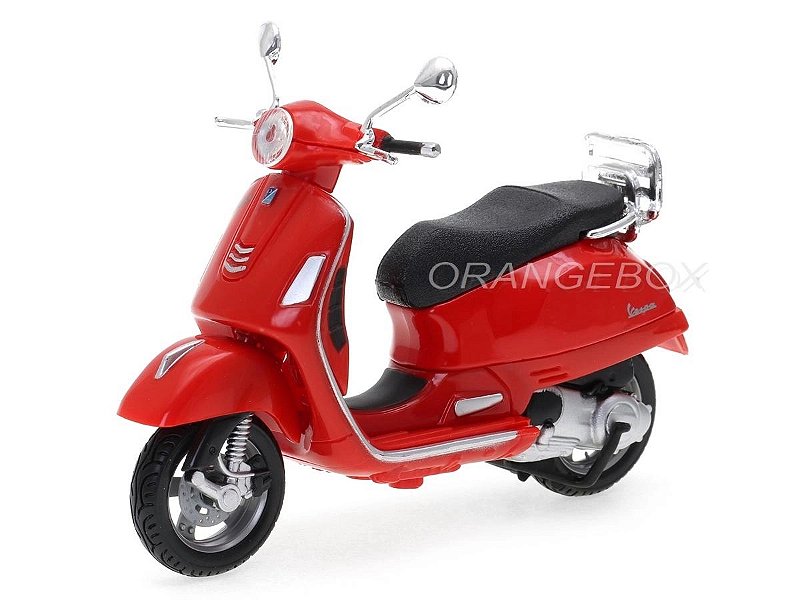 vespa-gts-300-2017-maisto-1-18