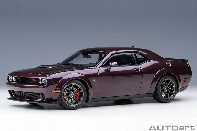 Dodge Challenger R/T Scat Pack Shaker Widebody 2022 1:18 Autoart