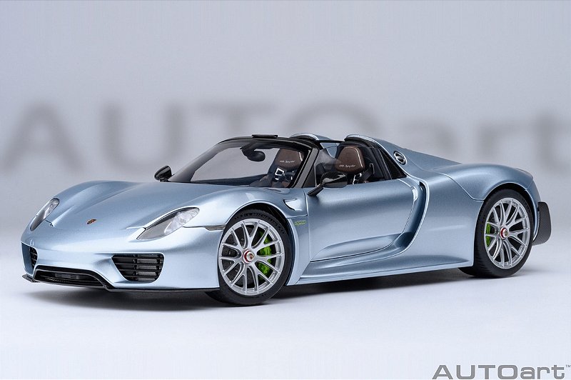 1/18 ポルシェ918スパイダー Porsche 918 Spyder Weissach Package 1:18 Autoart Azul - 20 anos