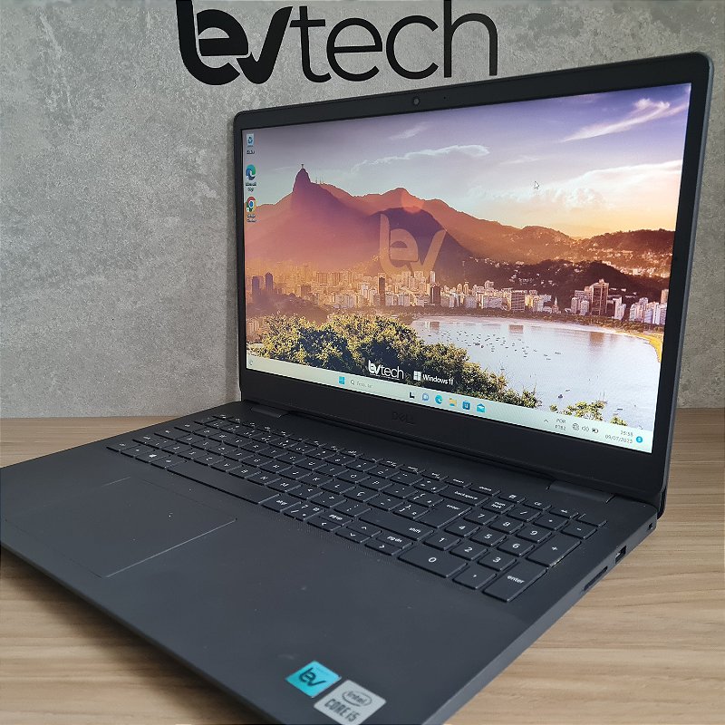 Dell Vostro 5300. Core i5-10210u/メモリ8gb. ノートパソコン DELL Vostro 5300 Core i5 10210U 1.6GHz/8GB/256GB