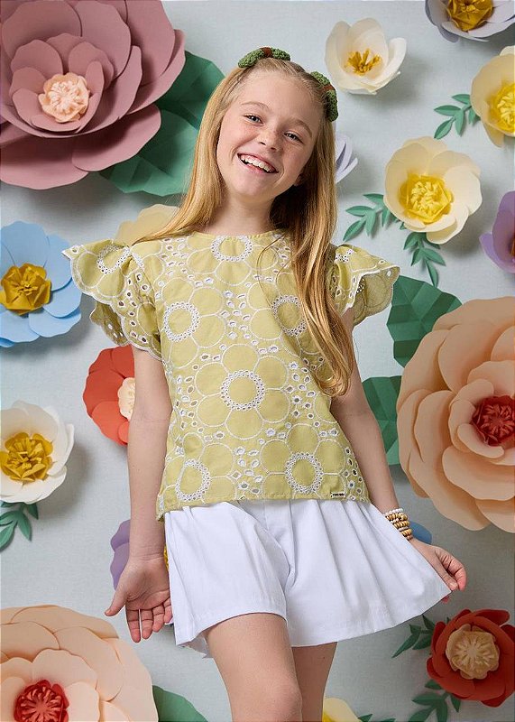 Conjunto Bata Pistache Com Shorts Saia