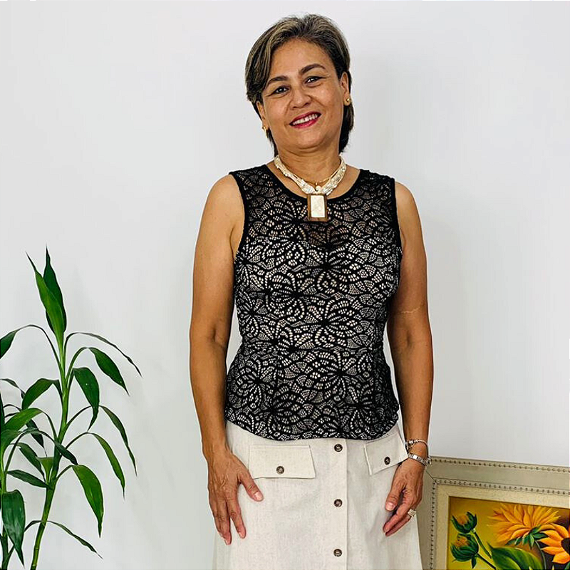 BLUSA HANDBOOK CROPPED WINTER ESTAMPADO visual data 8